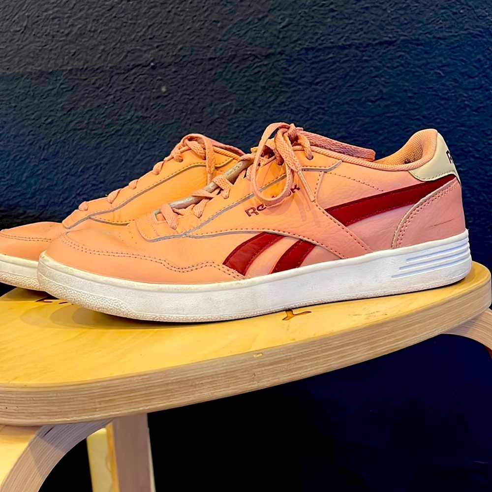 Vintage style leather reeboks
